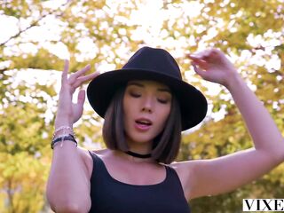 Vixen: Marvelous influencer Eve seduces one of her fans on PornHD