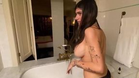 Mia Khalifa Returns with Hot New Clip