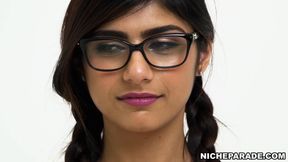 Mia Khalifa intimate, sensual experience