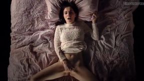 Girl masturbating 014